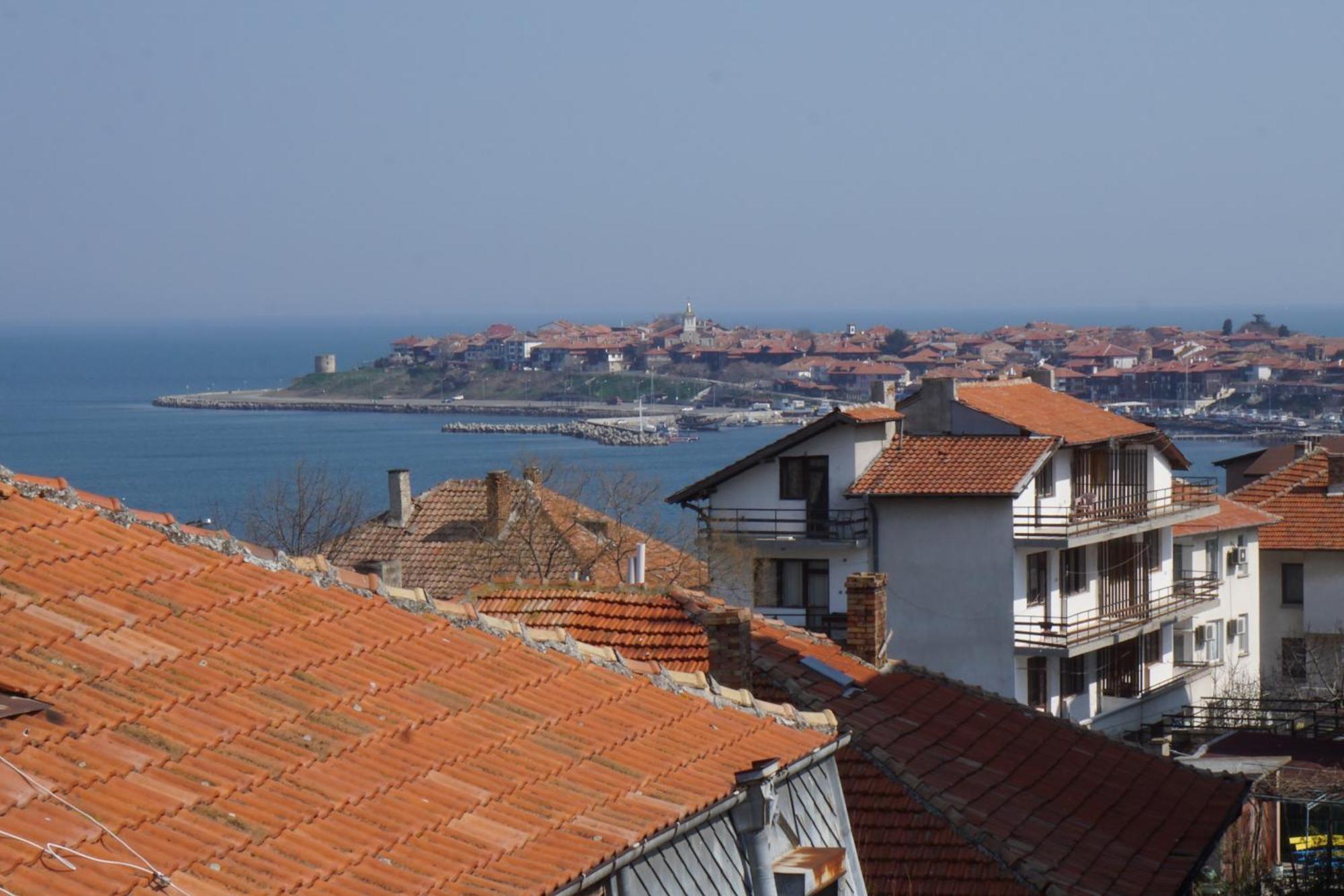 Guest House Lambovi Nesebar Bagian luar foto