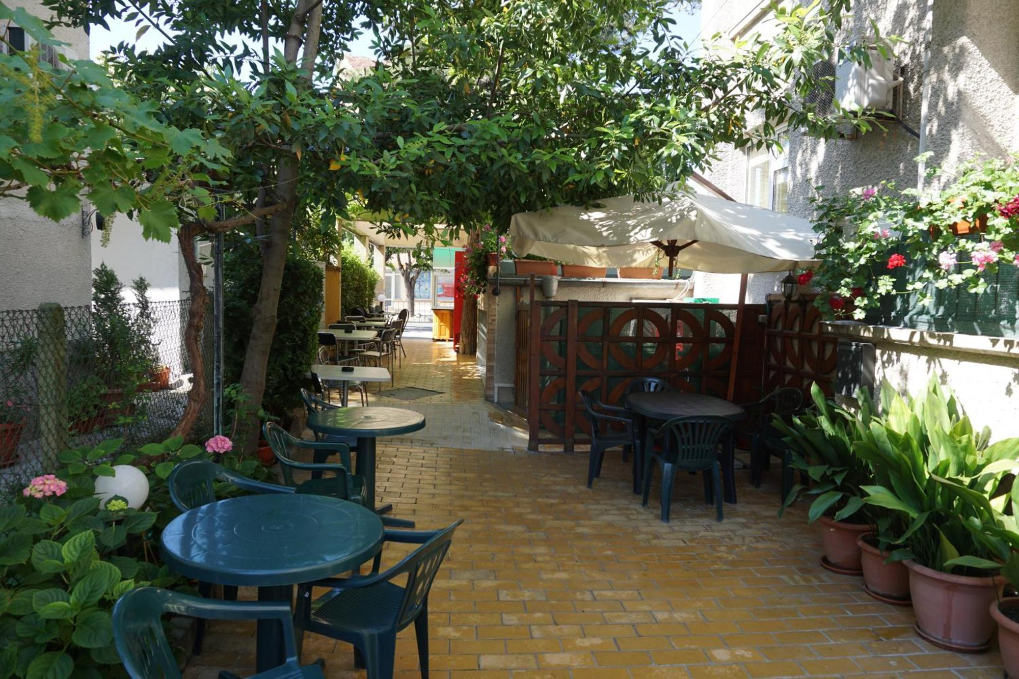 Guest House Lambovi Nesebar Bagian luar foto